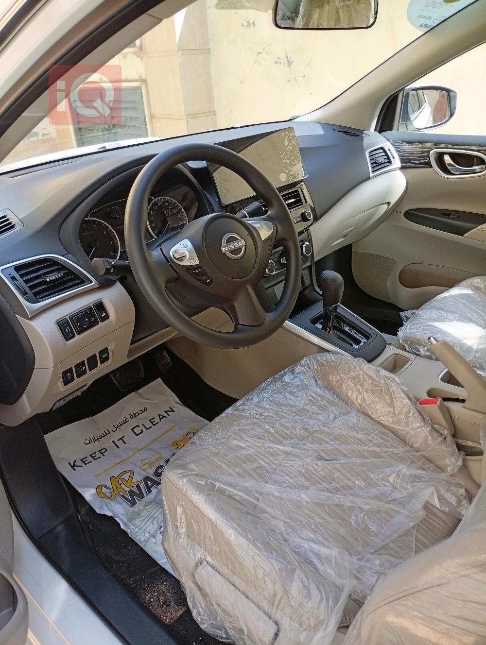 نيسان سنترا